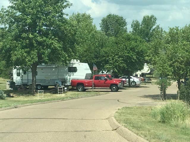 Camper submitted image from Calamus Reservoir - 3