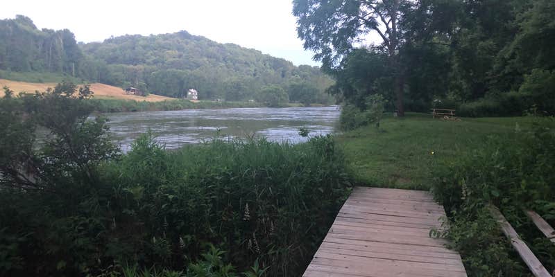 Camper submitted image from Dusty Trails Outfitters