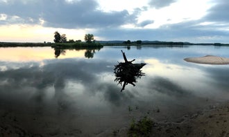 Camping near Ice Age Campground — Devils Lake State Park: Lower Wisconsin Riverway, Prairie du Sac, Wisconsin