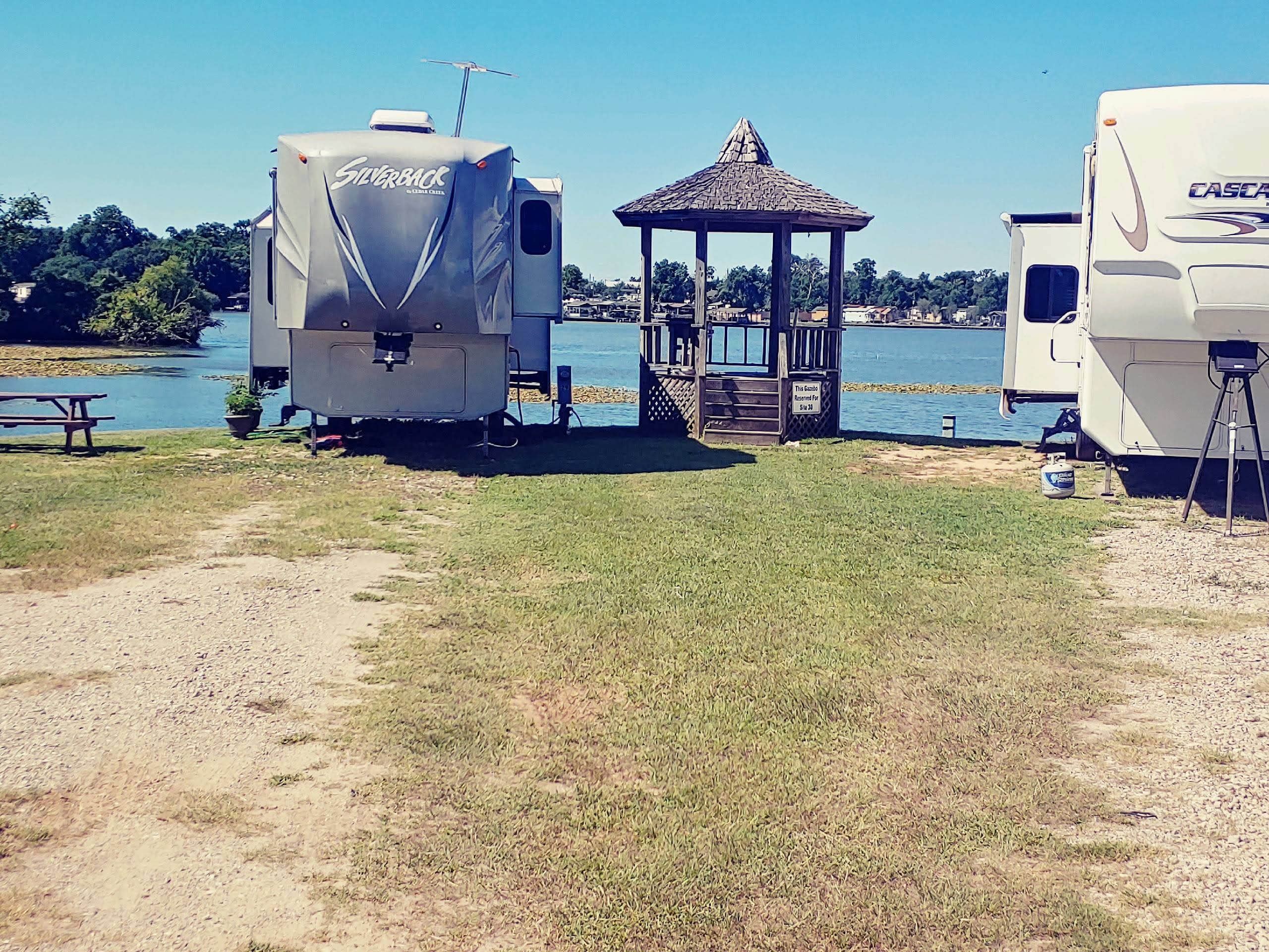 Venice On T.'s photo of rv camping at Venice On The Lake near Montgomery, TX