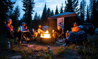 Camping near Hinman Park: Seedhouse Campground, Clark, Colorado