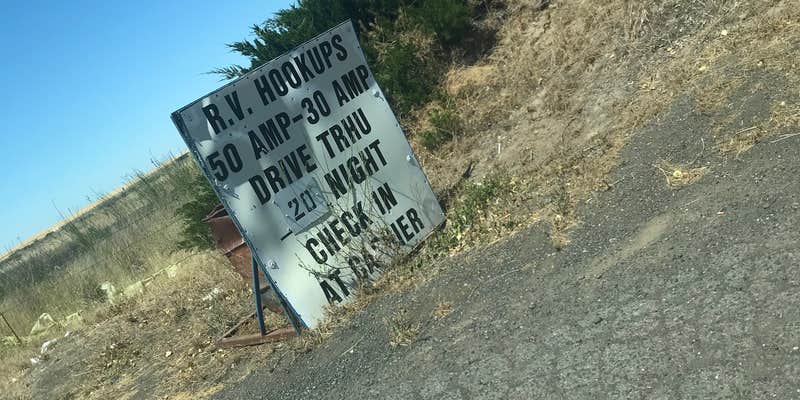 Camper submitted image from Templins Country Corner Truck Stop and RV Park