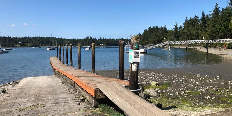 Camper submitted image from Smitty's Island Retreat RV Park