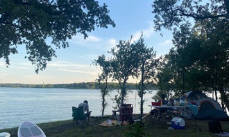 Camping near The Vineyards Campground & Cabins: Sycamore Bend Park, Lake Dallas, Texas
