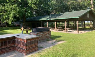 Camping near Arthur Park: Hendrum Community Park, Hillsboro, Minnesota