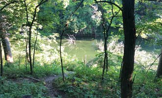 Camping near Friends Creek Conservation Area: Clinton Lake State Recreation Area, Weldon, Illinois
