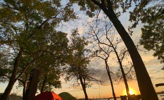 Boon Li C.'s photo at Crappie Cove Campground — Hillsdale State Park near Leawood, KS