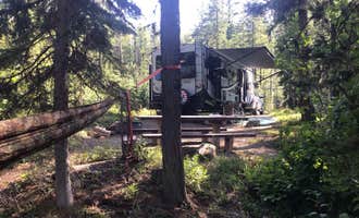 Camping near Highland Glenn Ranch: Sherman Overlook Campground, Republic, Washington