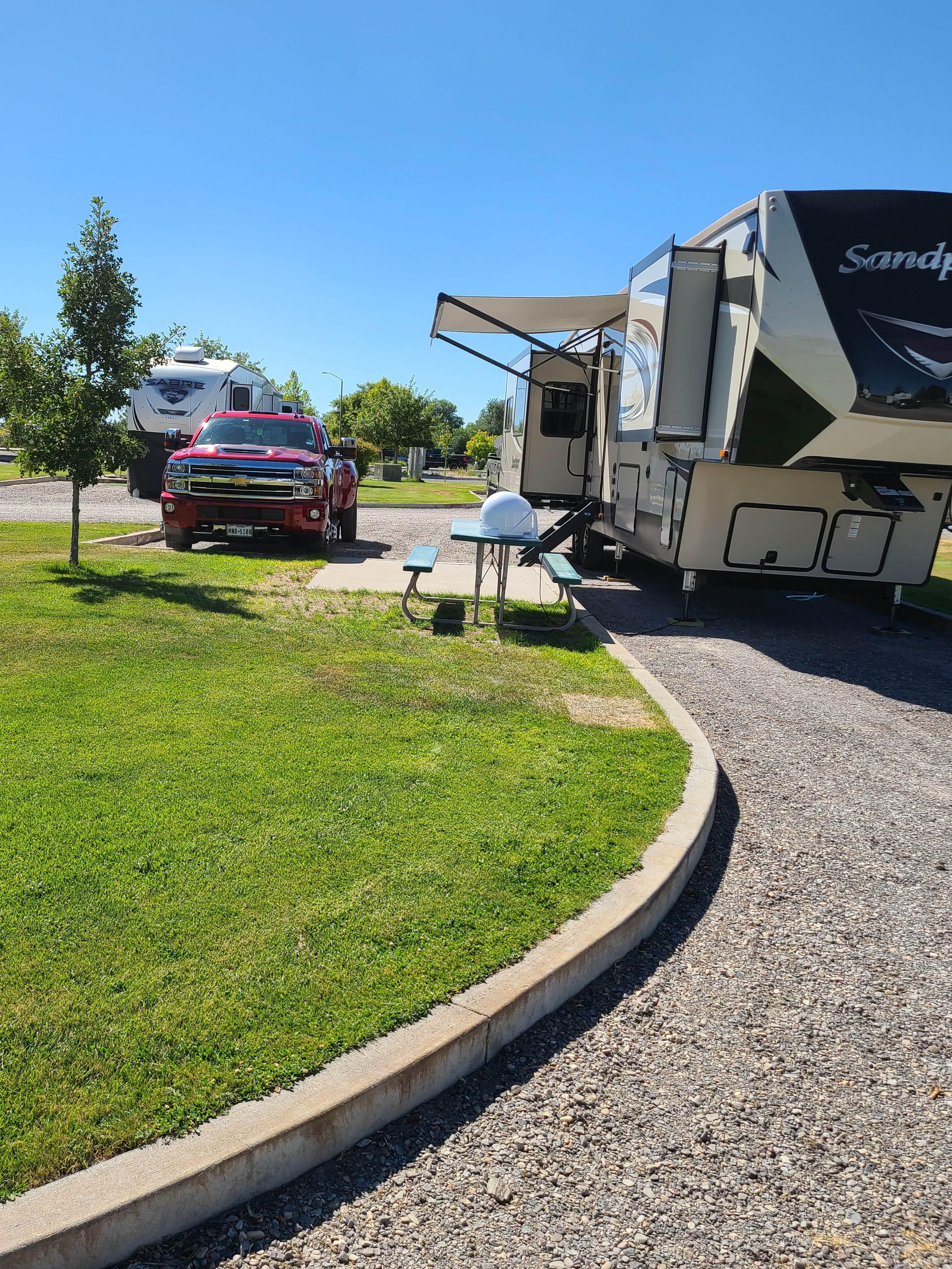 Camper submitted image from Heyburn Riverside RV Park - 2