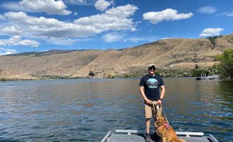 Brooke H.'s photo of camping with pets at Lincoln Rock State Park Campground near Wenatchee, WA