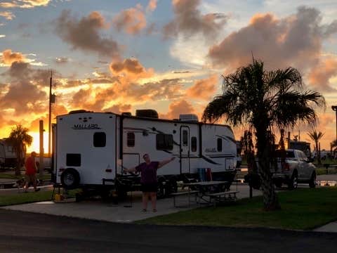 Camper submitted image from Galveston Island KOA Holiday - 5