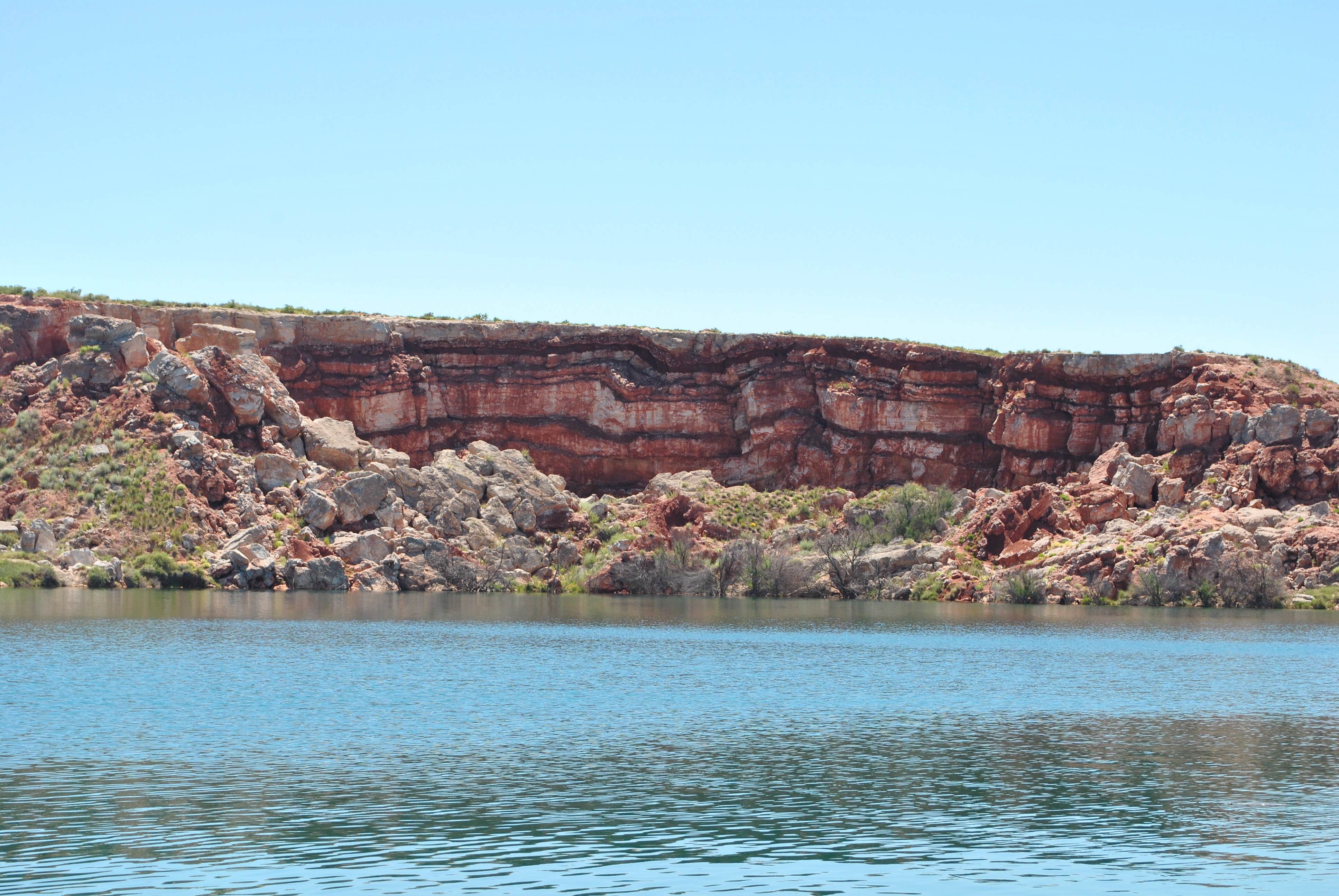Dive Into Wonder: Uncovering New Mexico’s Bottomless Lakes State Park
