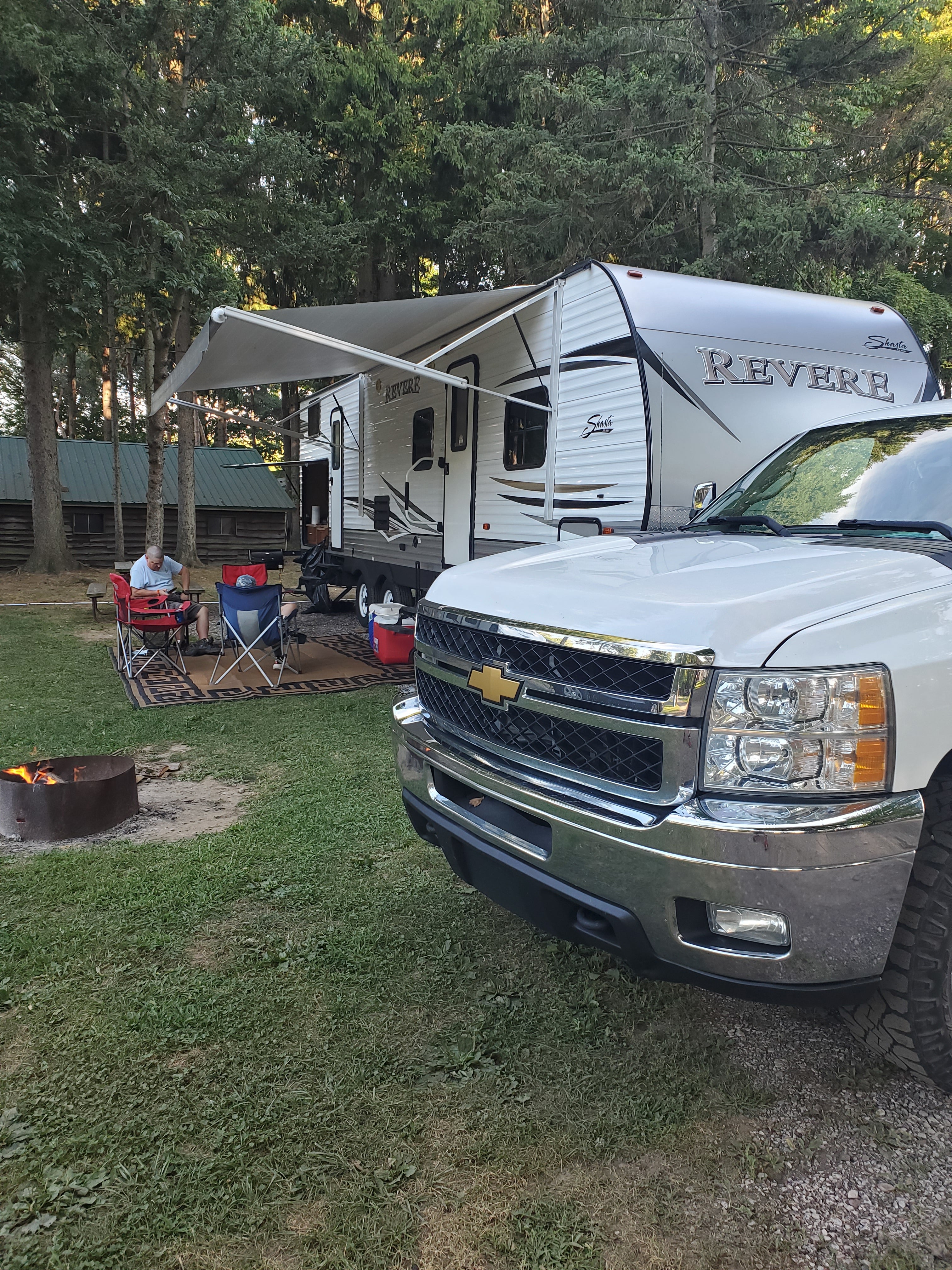 Camper submitted image from Evergreen Lake Park - 2