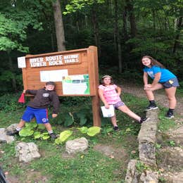 Canyon Ridge Campground — Apple River Canyon State Park