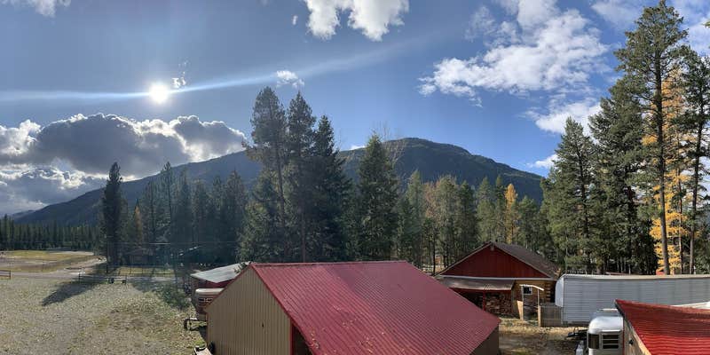 Camper submitted image from K-M: Glacier's RV Park & Campground