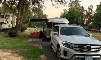 Camping near Schwarz Park: Deerwood RV Park, East Springfield, Oregon