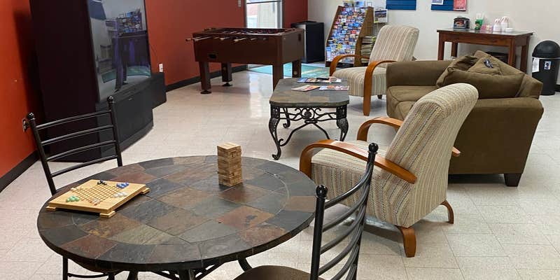 Camper submitted image from Meteor Crater RV Park