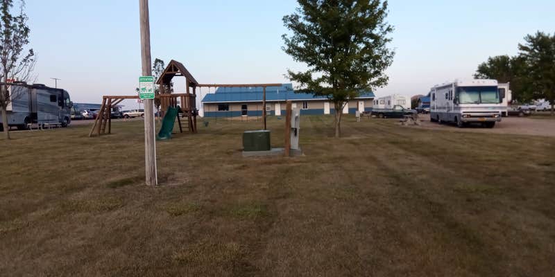 Camper submitted image from Countryside Campgrounds