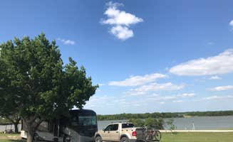 Debra M.'s photo of rv camping at COE Bardwell Lake Mott Park near Wilmer, TX