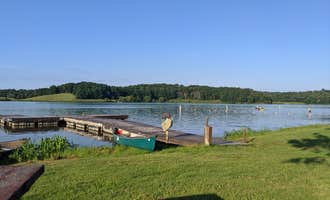 Camping near Hickory Ridge Group Camp — Governor Dodge State Park: Blackhawk Lake Recreational Area, Highland, Wisconsin