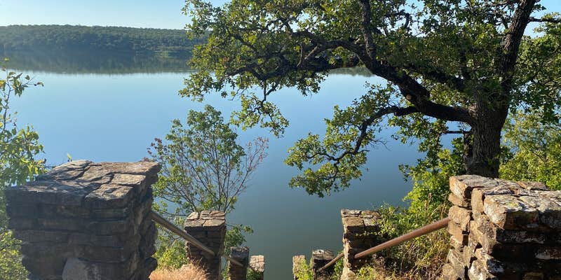 Camper submitted image from Live Oak — Lake Mineral Wells State Park