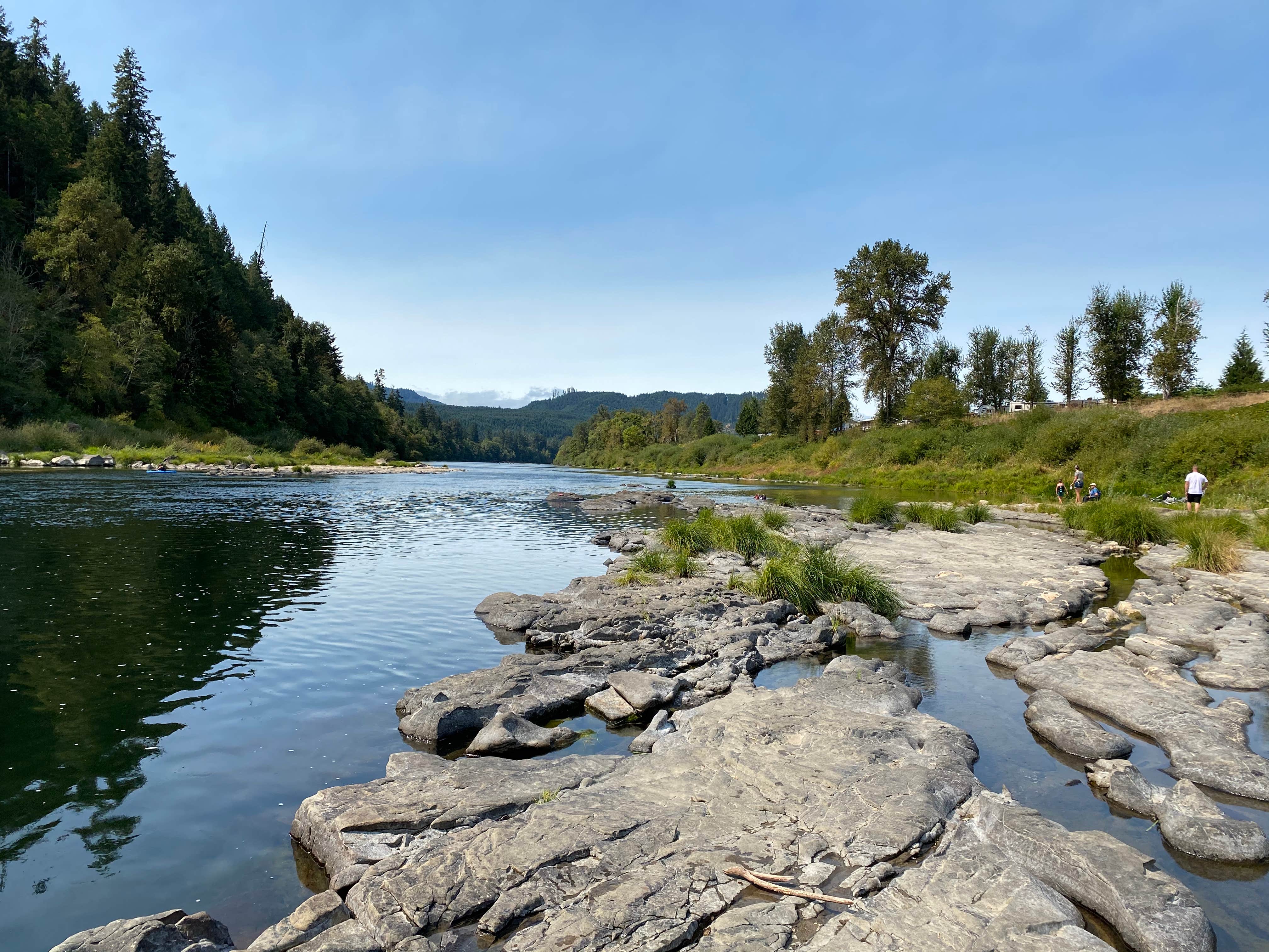 Camping near Sutherlin / Umpqua Valley KOA: Umpqua Riverfront RV Park and Boat Ramp, Nolin River Lake, Oregon