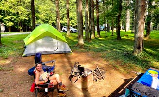 Dare To Everywhere  .'s photo at Kinderhook Trailhead near Washington, WV