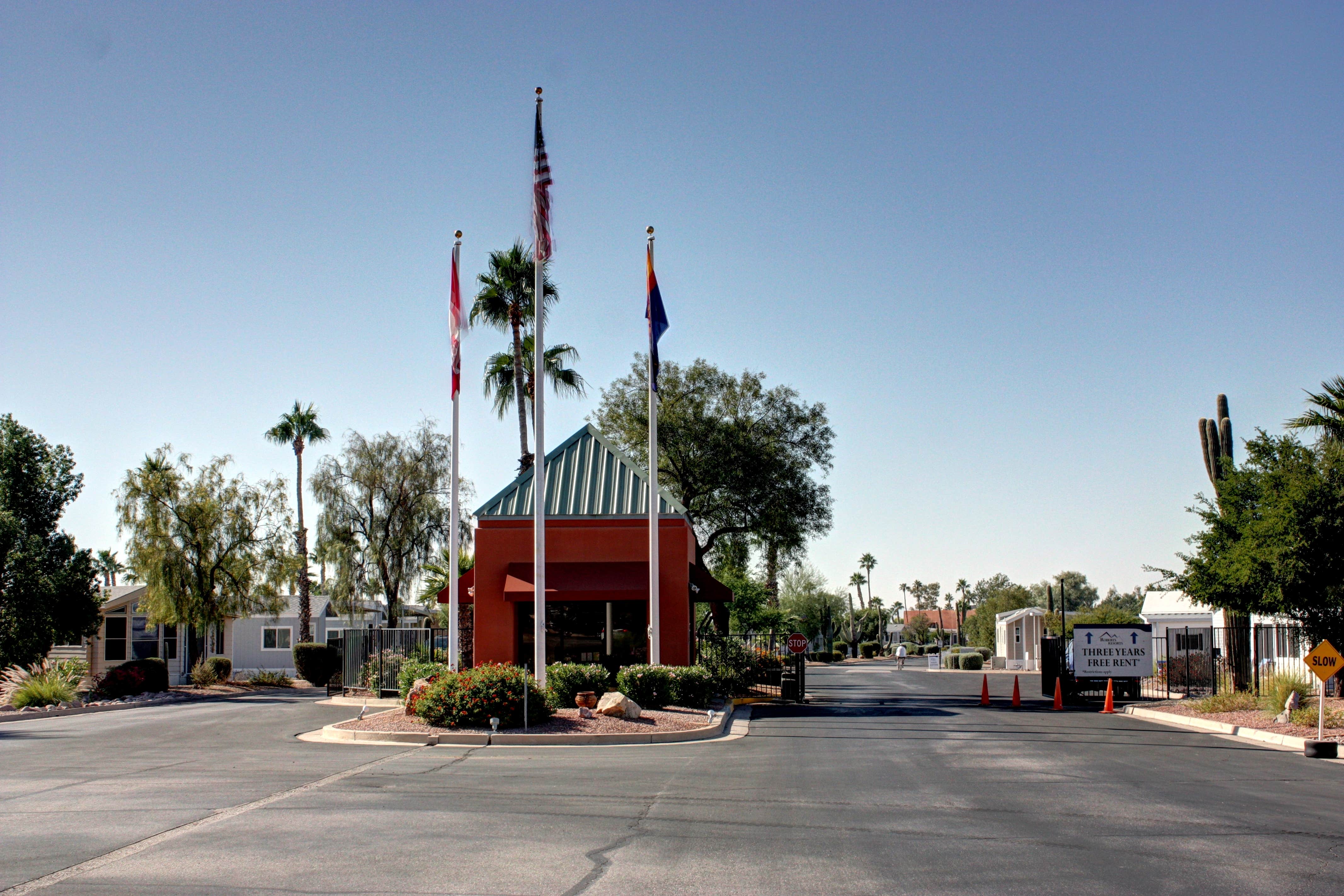 Camper submitted image from Gold Canyon RV & Golf Resort - 4