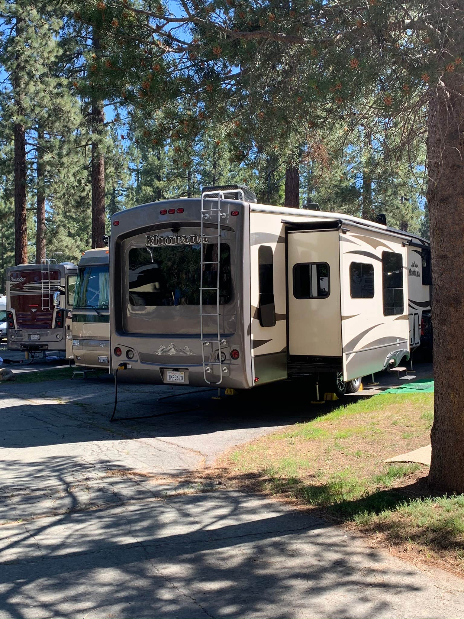 Coachland RV Park Truckee, CA