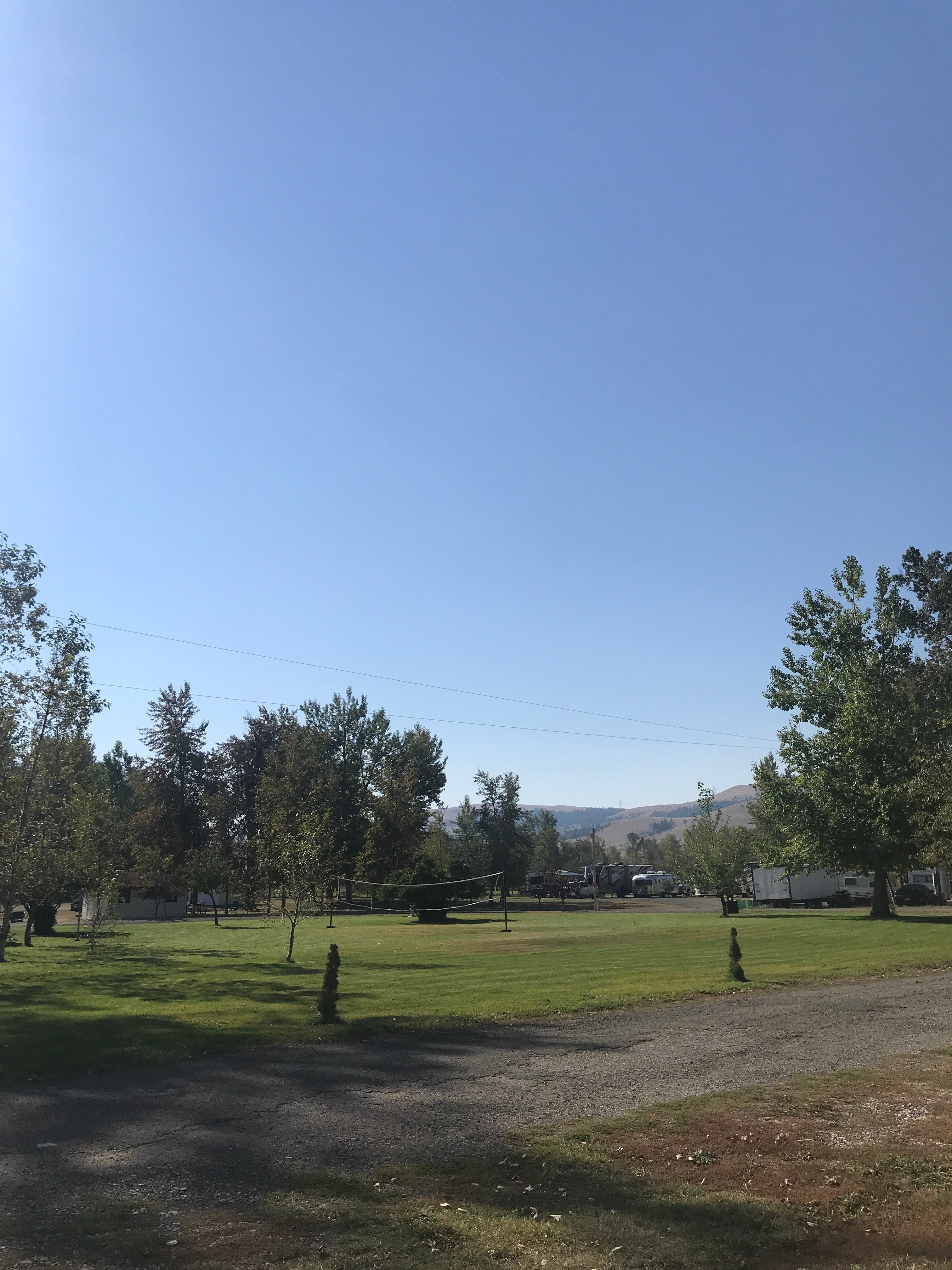 Camper submitted image from Bernie & Sharons Riverfront RV Park - 2