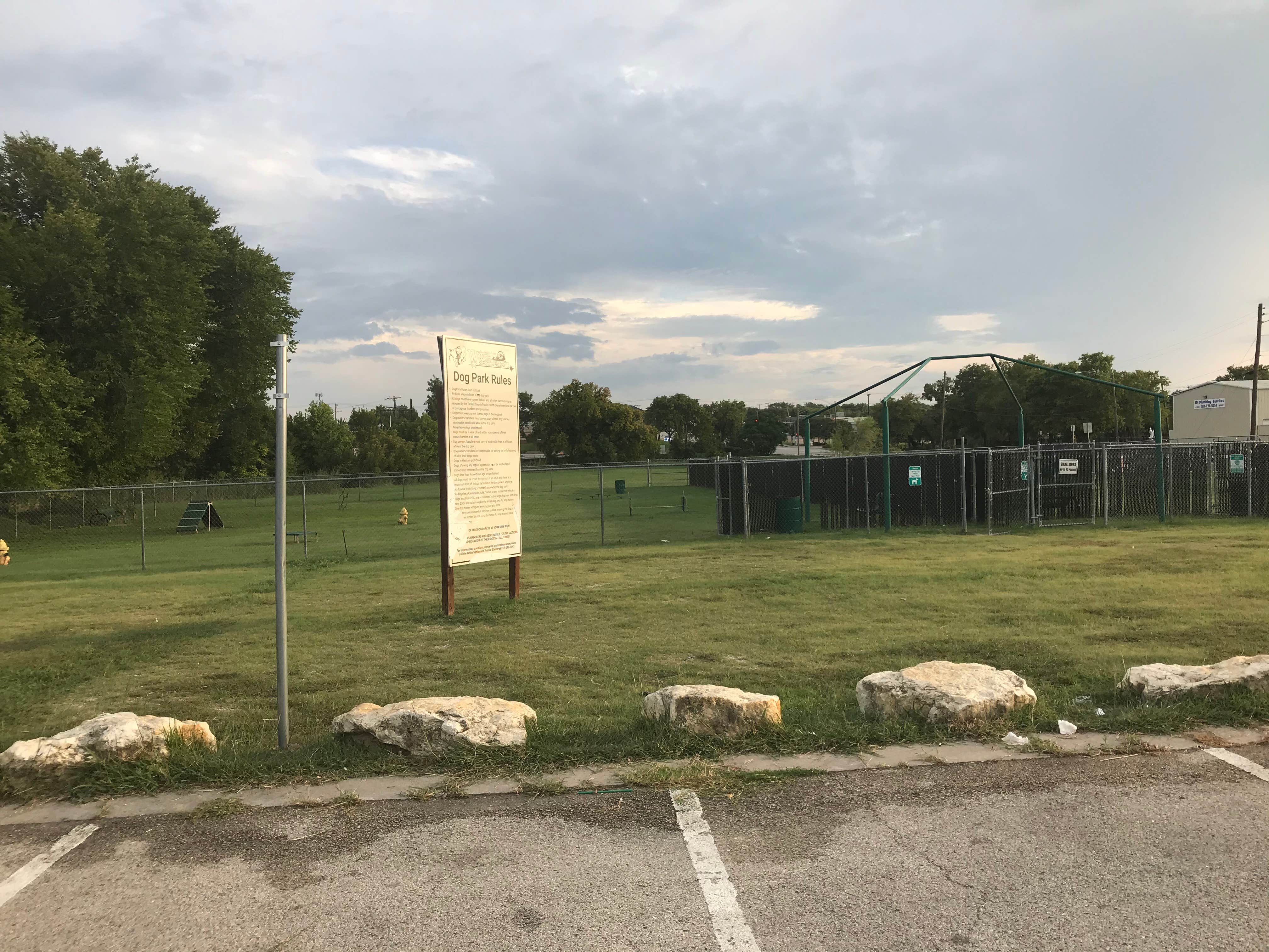 Camping near Lake Life RV Resort LLC: Settlers Haven Mobile Home & RV Park, River Oaks, Texas