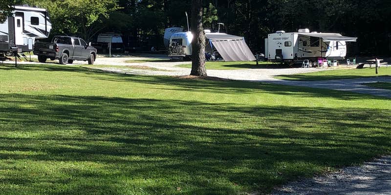 Camper submitted image from Red Gates RV Park