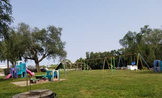 Camping near Green Acres at Red Brick Farmhouse: Great Escape RV Park & Campground, Higginsville, Missouri