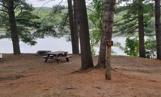 Camping near Sharp Bridge: Lincoln Pond Campground, New Russia, New York