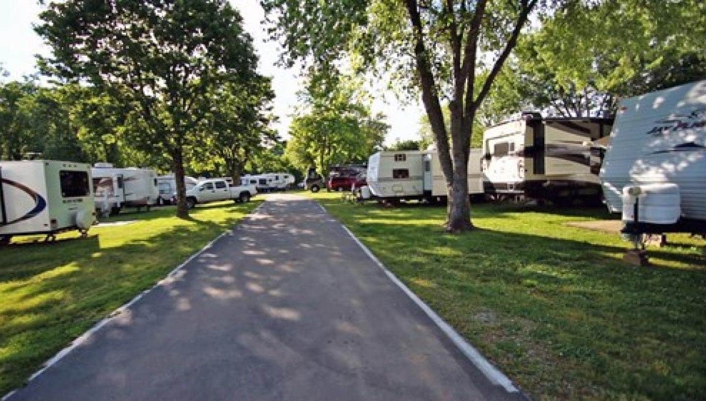 Laura H.'s photo of rv camping at Nashville North near Lafayette, TN