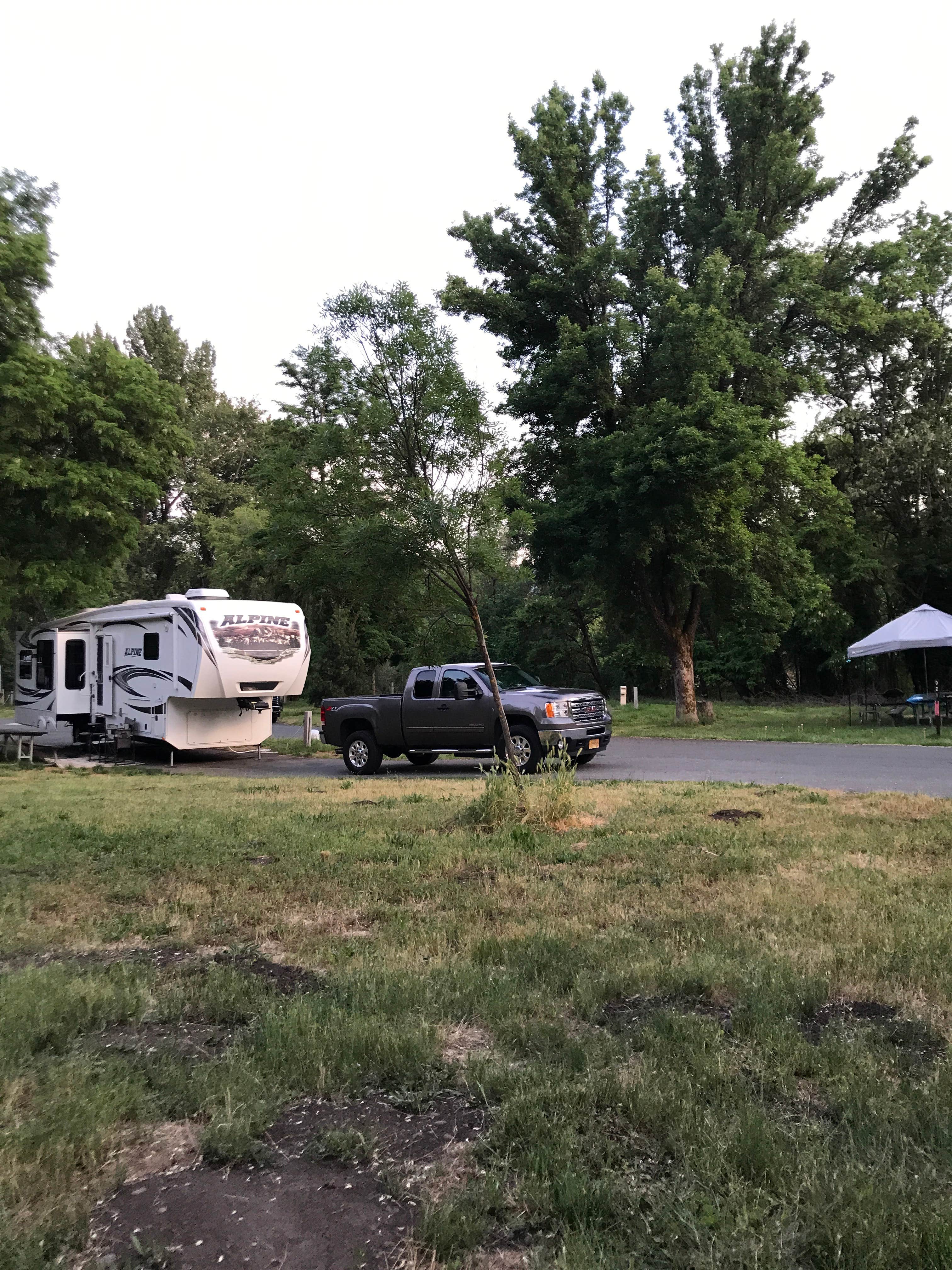 Gk D.'s photo of rv camping at Valley of the Rogue State Park Campground near White City, OR