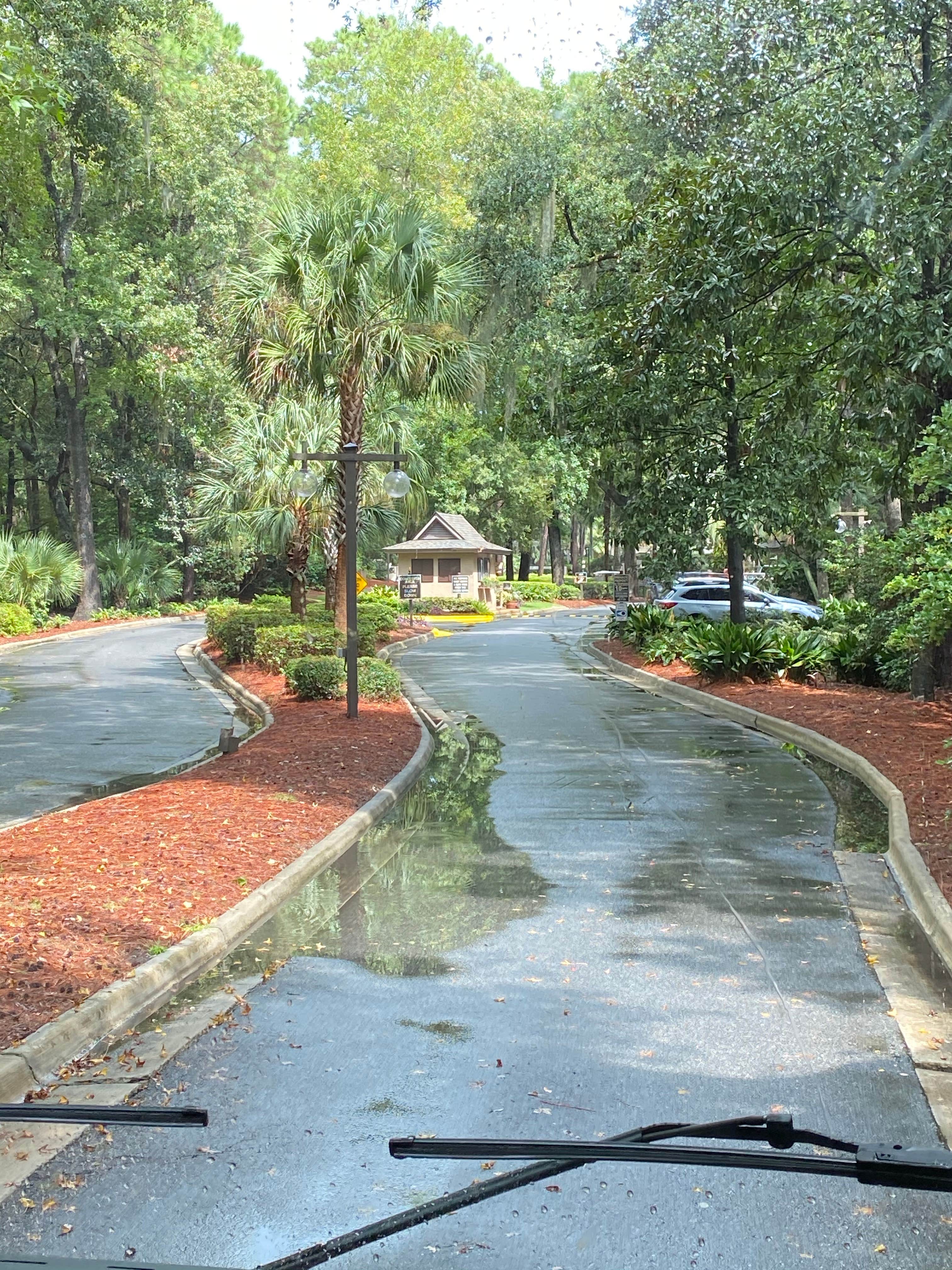 Camping near Hunting Island State Park Campground: Hilton Head Island Motorcoach Resort, Hilton Head Island, South Carolina