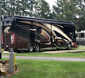 Camper-submitted photo from Lake Columbia RV Park