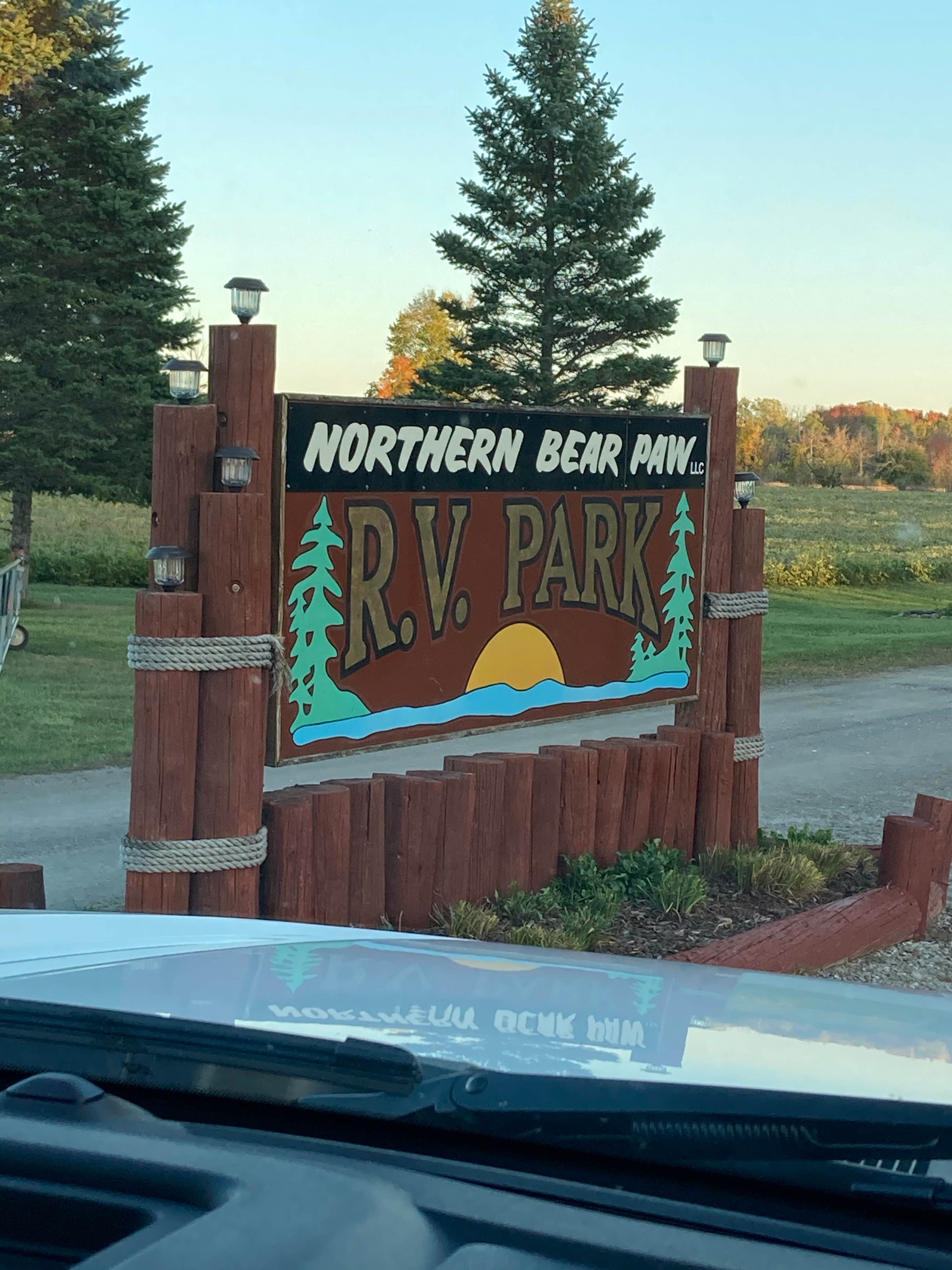 Camper submitted image from Northern Bear Paw RV Park - 2