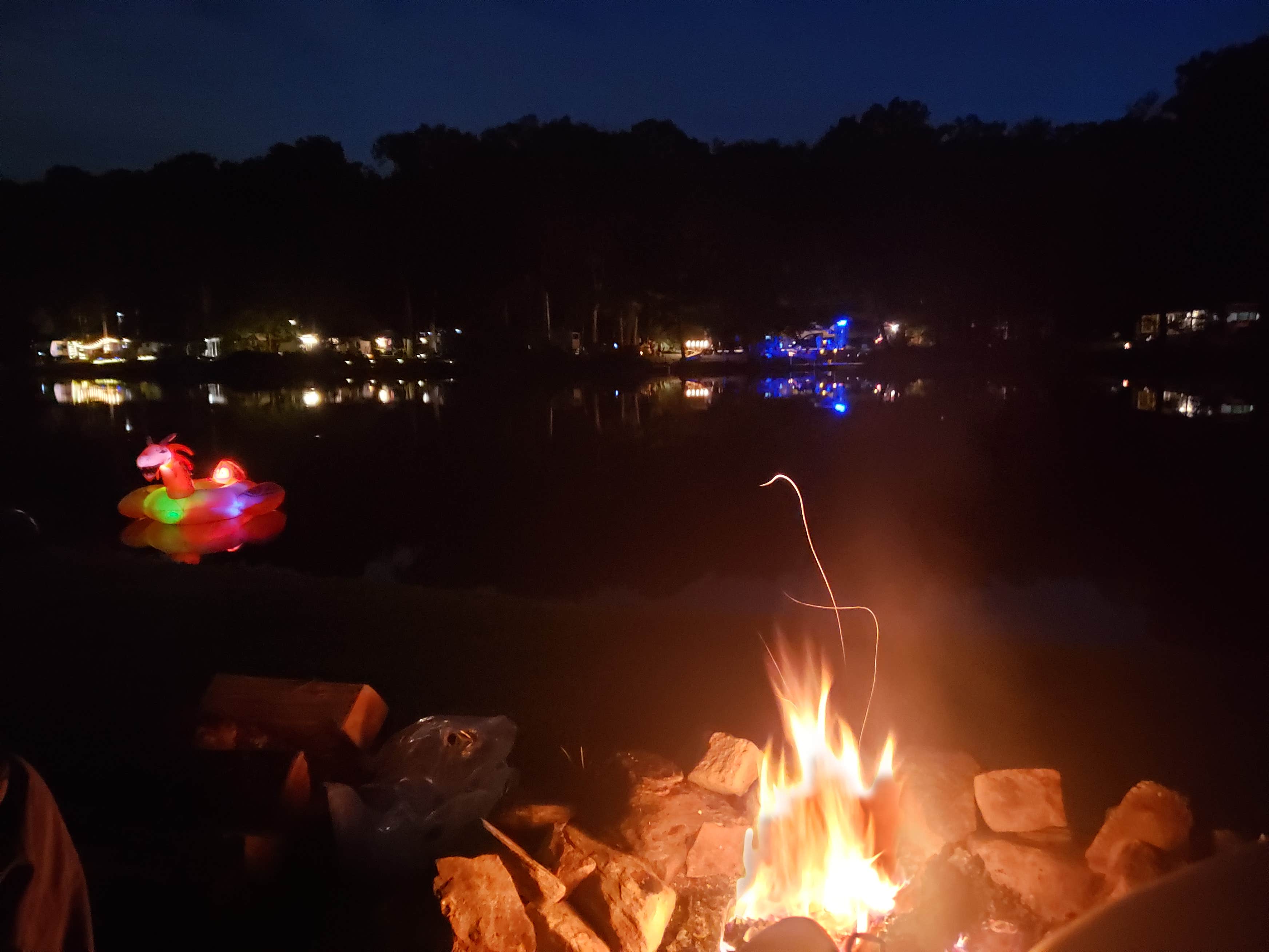 [Letter3 5] Waters Edge Campground Ct - 9u5hahd