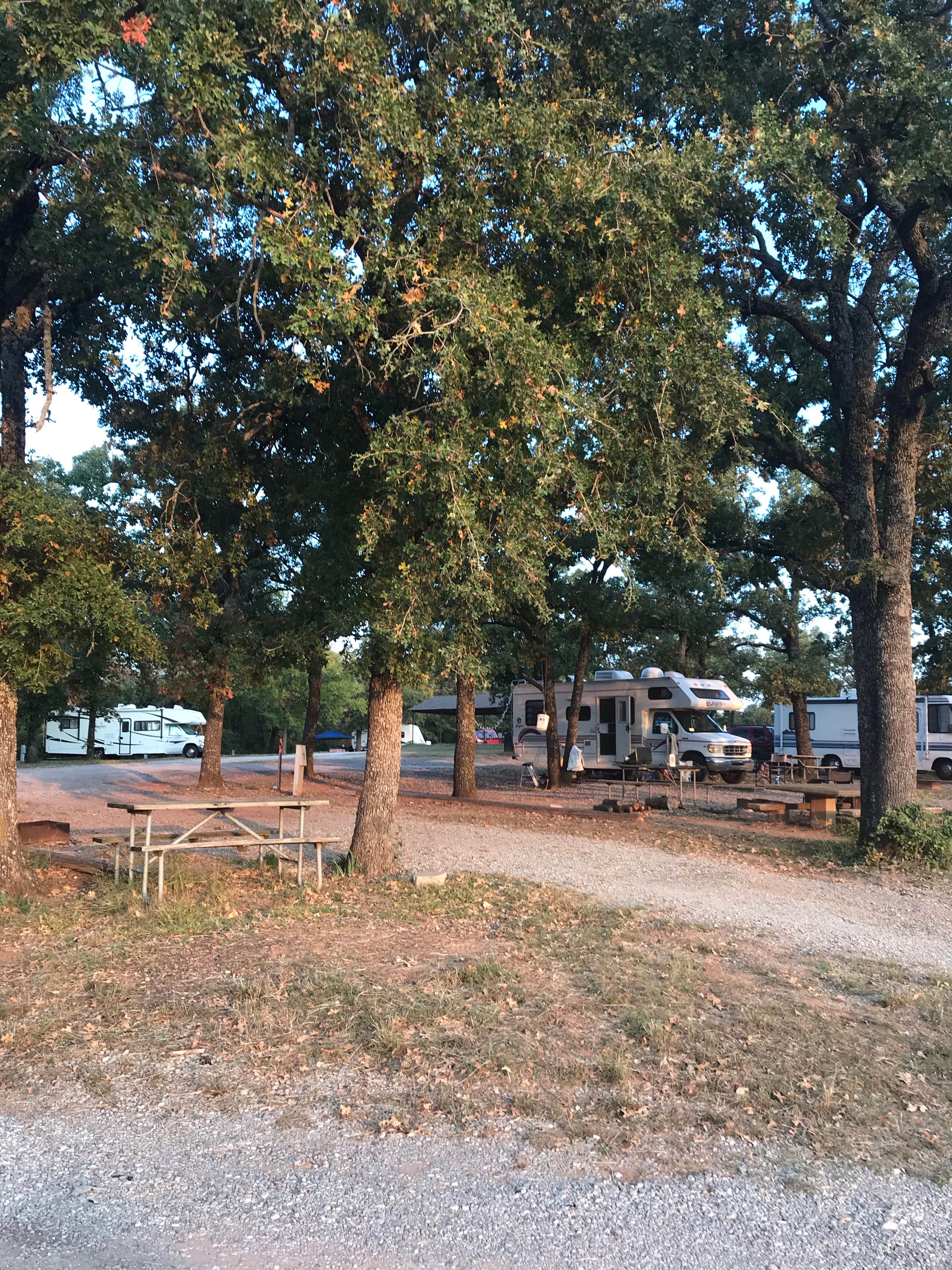 Camping near Arrowhead RV & Tiny House Park: Pauls Valley City Lake Campground, Pauls Valley, Oklahoma