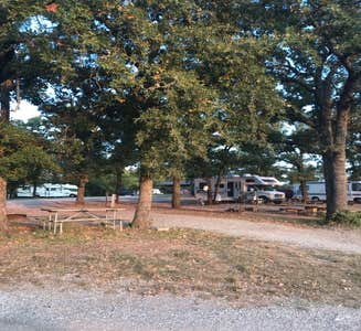 Camper-submitted photo from Pauls Valley City Lake Campground