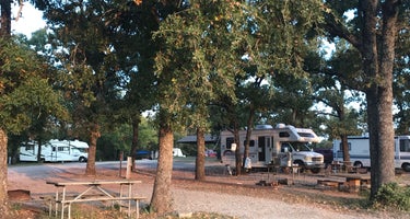 Pauls Valley City Lake Campground
