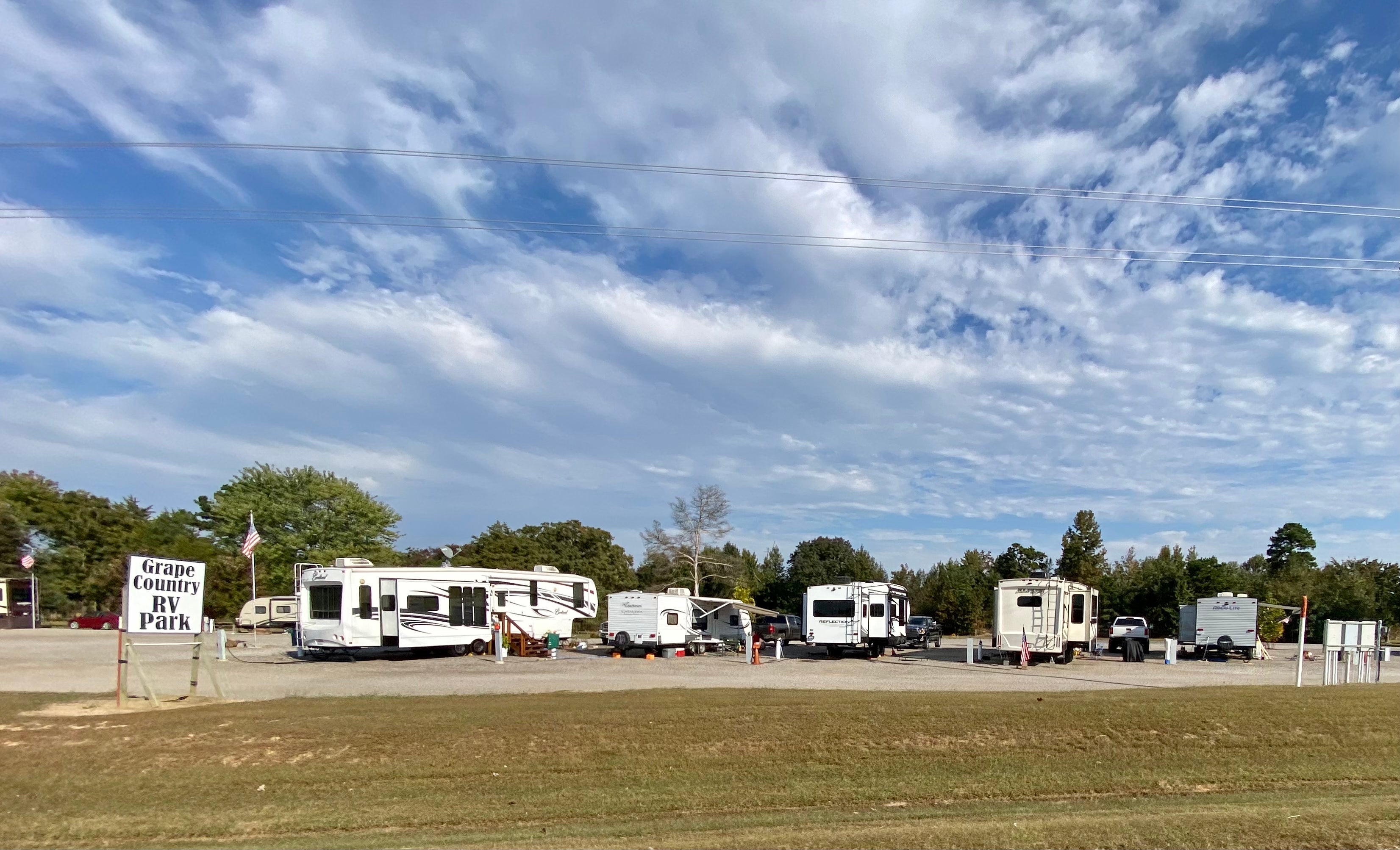 Camper submitted image from Grape Country RV Park - 4