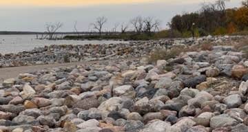 Grahams Island