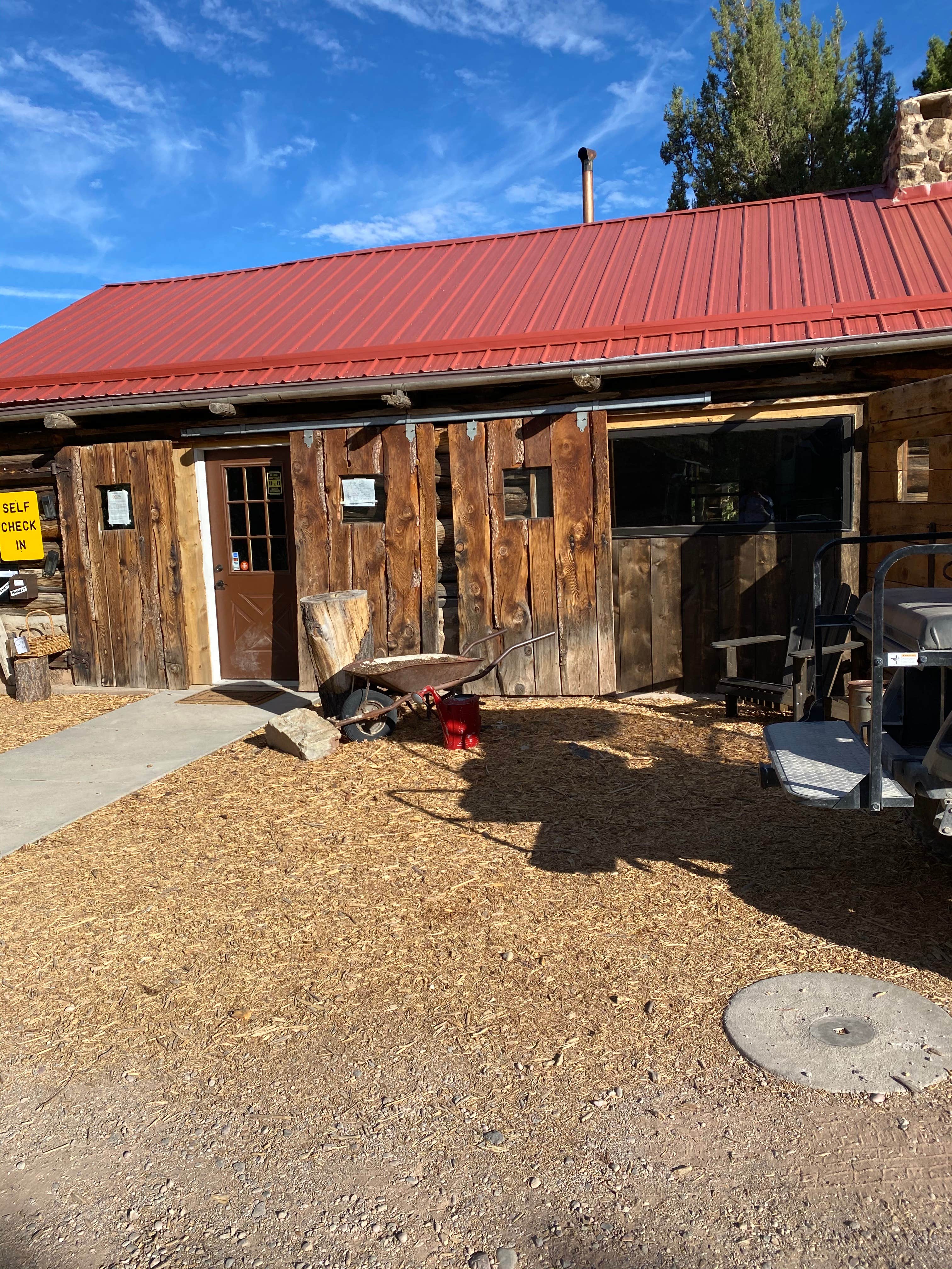 Cedar Canyon Retreat RV Park and Campground | Cedar City, Utah