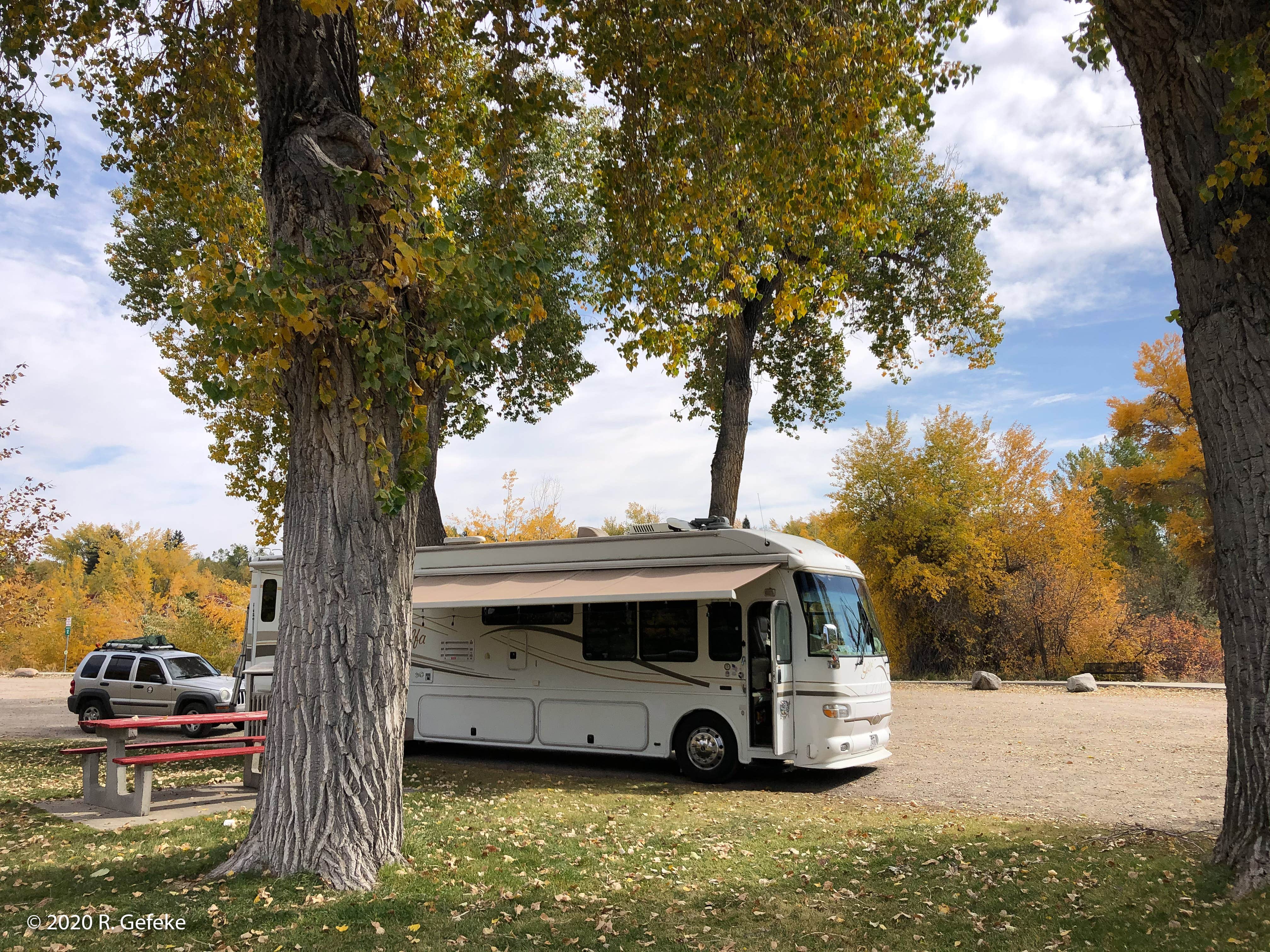 Rüdiger G.'s photo of rv camping at Lander City Park near Lander, WY