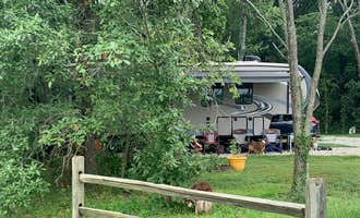 Camping near Red Hills Lake State Park — Red Hills State Park: Arrowhead Campground, Carlisle, Illinois