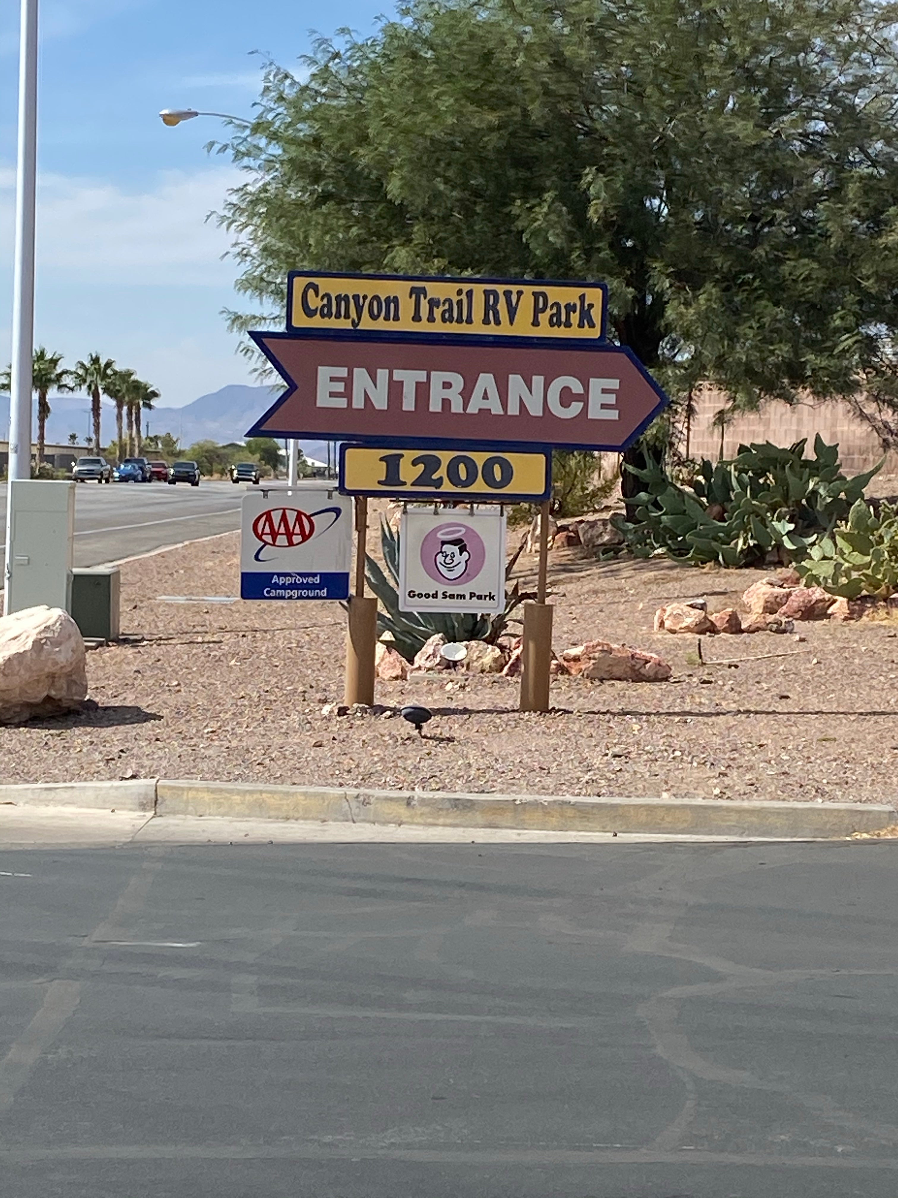 Camper submitted image from Canyon Trail RV Park - 2