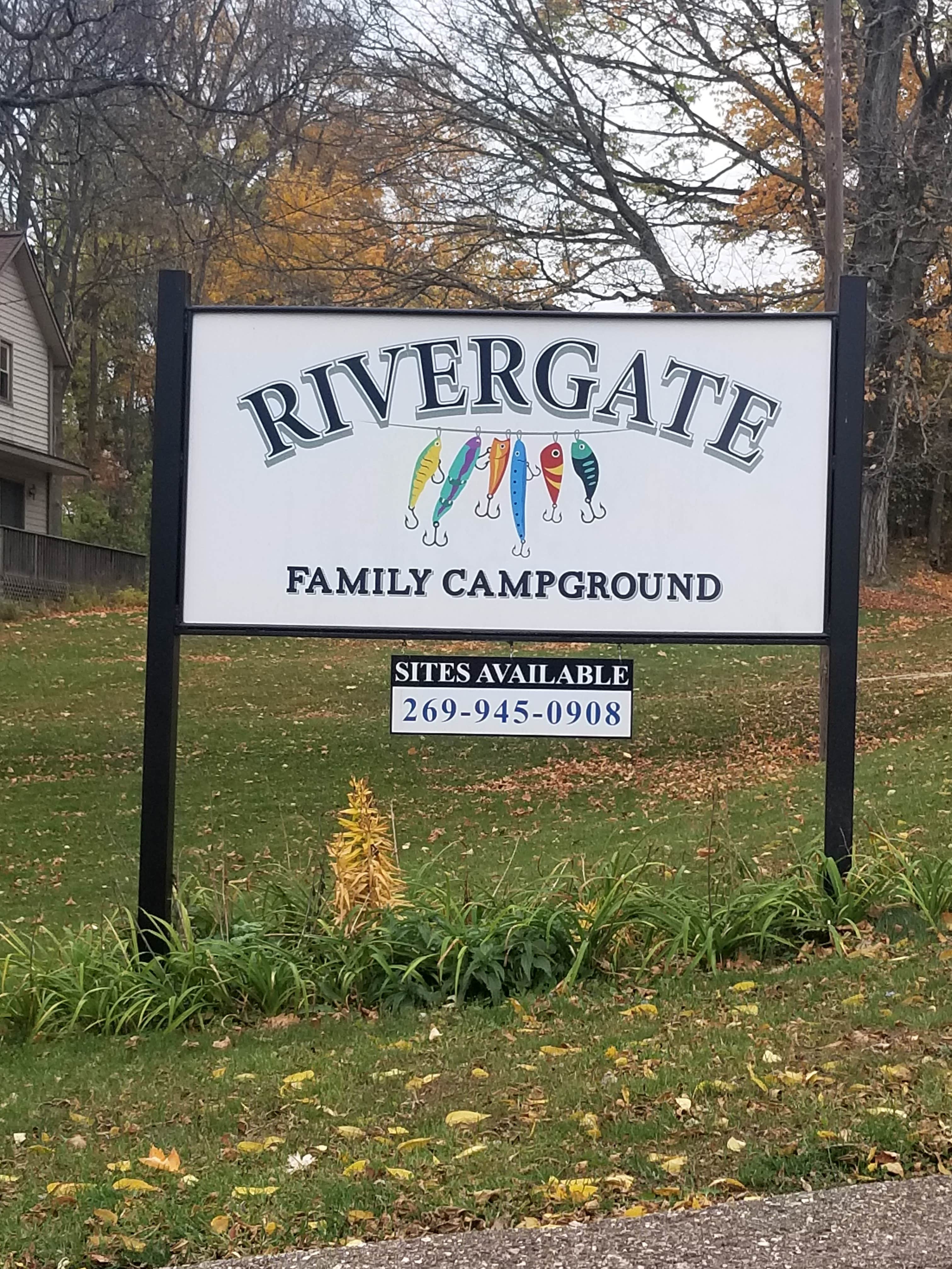 Camper submitted image from Rivergate Family Campground - 2
